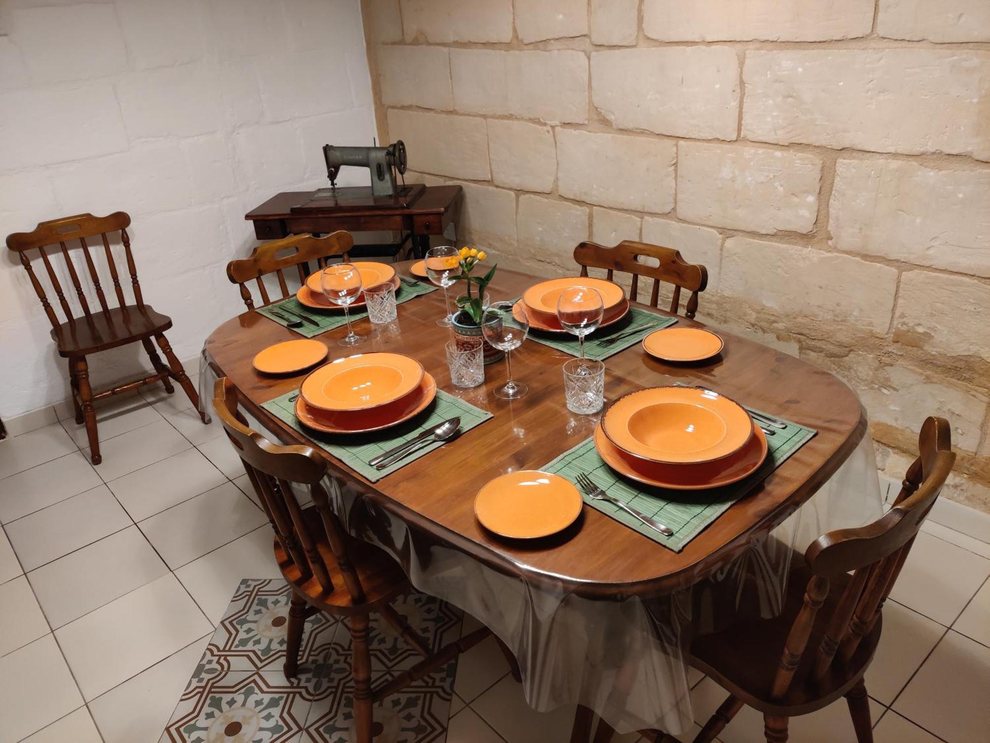 Peaceful Traditional Maltese Townhouse Luqa Dış mekan fotoğraf